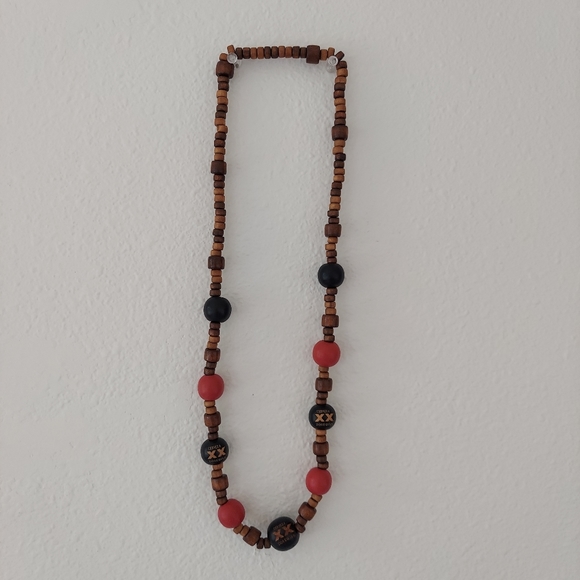 Dos Equis wooden bead long necklace - Picture 2 of 2